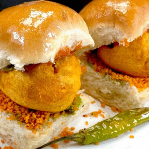 Vada Pav (2 pieces)